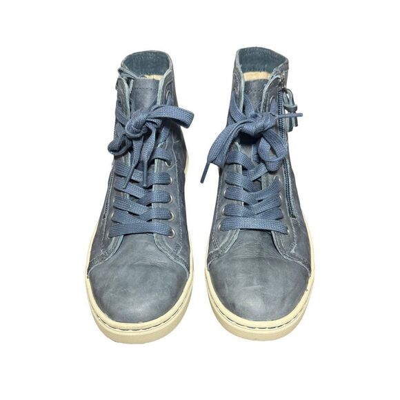 UGG Blue High-Top Sneakers size 6 L - Picture 3 of 5